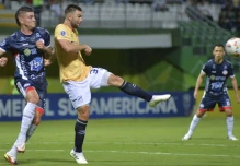 El argentino Fausto Grillo queda fuera de la Católica previo a la Sudamericana 2025