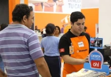 Empleo adecuado en Ecuador subió a 38,6 %