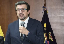 Procuraduría acusa a Rafael Correa, exfuncionarios y empresarios por el caso ‘sobornos’ 
