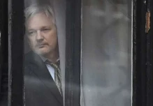 WikiLeaks acusa a la Embajada de Ecuador de espiar a Assange
