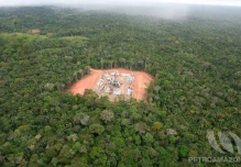 Petroecuador reanuda operación de pozos ocupados por waoranis