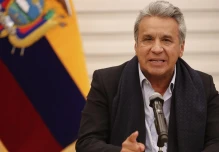 Ecuador cierra protocolo de canje de su deuda privada para aliviar la crisis