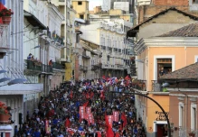 Frente de oposición analiza fecha del paro nacional