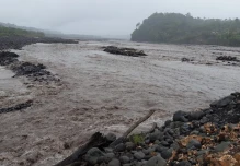 Intensas lluvias provocan cierre de carreteras en la Amazonía