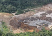 La minería ilegal en Napo pone en riesgo al turismo