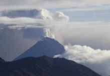 Cuatro mesas de trabajo fueron activadas por el proceso eruptivo del Sangay