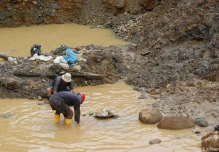 Trabajan contra minería ilegal en línea de frontera