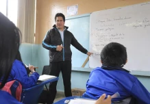 8.176 instituciones educativas regresarán a clases presenciales el lunes