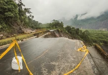La erosión del río Coca ha afectado al sector turístico de la Amazonía
