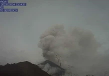 El Sangay generó cerca de 90 explosiones en un día