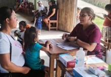 Brigadas de salud superan 25.000 atenciones en comunidades indígenas de la Amazonía peruana