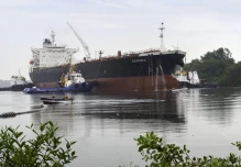 Petroecuador adjudicó importación de Diésel Premium a Tartan Oil 