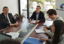 Petroecuador y PetroTal, de Perú, firmaron un acuerdo
