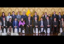 El Gobierno anuncia una purga para ‘descorreizar’ al Ejecutivo 