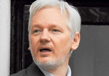 Relación entre Julián Assange y Ecuador se tensa