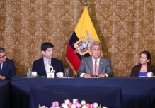 La ‘mesa chica’, en disputa
