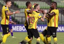 Barcelona empata y se aleja del primer puesto en Ecuador