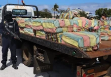 Las Fuerzas Armadas incautaron 2 toneladas de droga cerca de Galápagos