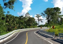 Orellana cuenta con nueva vía asfaltada de 5,4 kilómetros