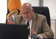 Ministro de Finanzas de Ecuador viaja a EEUU para reunirse con multilaterales