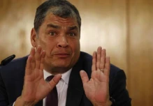 Rafael Correa reconoce tener una cuenta bancaria que, según Fernando Balda, está en un paraíso fiscal