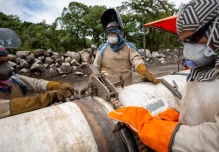 Recuperar la producción petrolera puede demorar hasta tres meses