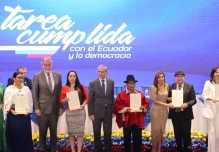 El CNE completa la entrega de credenciales a los 137 asambleístas