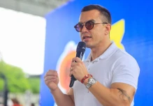 Noboa defiende arancel del 50% a Colombia y lo vincula a seguridad, balanza comercial y empleo