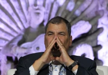 Correa aspirará a la vicepresidencia en elecciones de Ecuador, según asesor