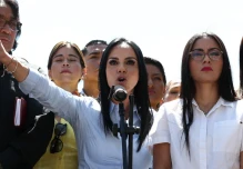 El correísmo señala que la "muerte cruzada" es ilegal