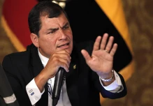 Presidente Rafael Correa dijo que no dará más dinero al IESS