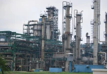 Refinería de Esmeraldas opera a medias por trabajos de mantenimiento
