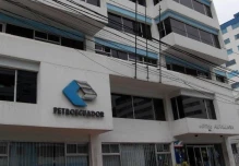 Más de 400 empleados dejaron Petroecuador