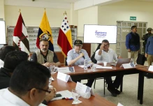 Gobierno anunció nuevo hospital en Chone tras inundación