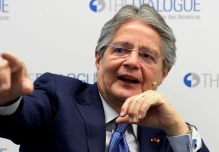 Ecuador abrirá este año más de 3.300 plazas de empleo para docentes