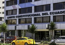 Corte Constitucional aprobó votar por la reducción de asambleístas en referéndum