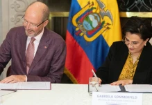 Ecuador y Canadá suscribieron convenio de seguridad social