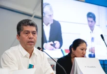 Fajardo promueve su fraude contra Chevron en gira por Europa