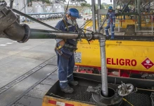 El precio del petróleo WTI, referente de Ecuador, subió a $ 81,74 el barril