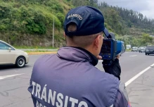 Pico y Placa Quito para este viernes 27 de febrero de 2026: horarios y restricciones