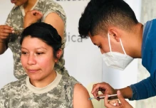 Ecuador y Colombia realizan plan de vacunación conjunta en la frontera 