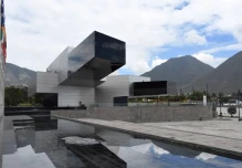 Ecuador apoya creación de Prosur y busca reversión de edificio de Unasur