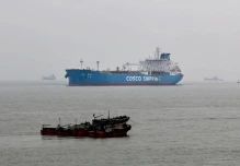 Reabren el estrecho de Ormuz en medio de tensiones entre Irán y Estados Unidos