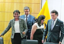 Tres autoridades van a Brasil a buscar información de Odebrecht