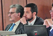 La fiscal acusa a 15 por peculado en caso Singue
