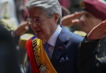 Ecuador conmemora 200 años de Independencia con desafíos antiguos y modernos