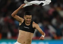 Liga acaricia su sexta estrella internacional