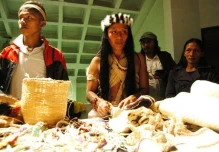 Leyenda: Mamá rata trae al mundo a los niños huaorani