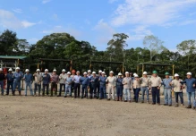 11 empresas privadas visitan campos petroleros bajo licitación en la Amazonía