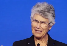Yolanda Kakabadse alerta sobre una "muy grave" situación de los océanos